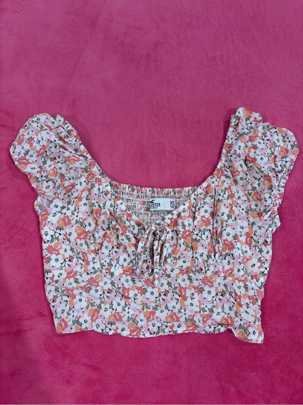 Hollister Pink Orange Floral Puff Sleeve Crop Top